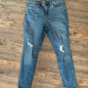 Universal Thread Size 10 High-Rise Skinny Jeans
